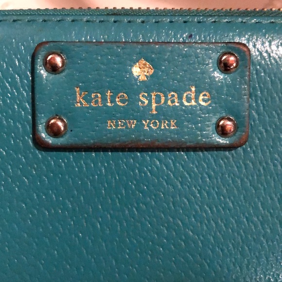 kate spade Handbags - LOVELY KATE SPADE NEW YORK WALLET!  NEW!